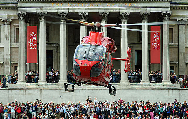 London's Air Ambulance, Einsatz am Trafalgar Square - Foto: Matthew Bell
