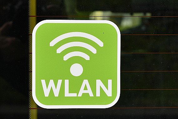 Symbolbild Sujetbild Wifi WLAN Internet Foto Huber Austrian Wings Media Crew