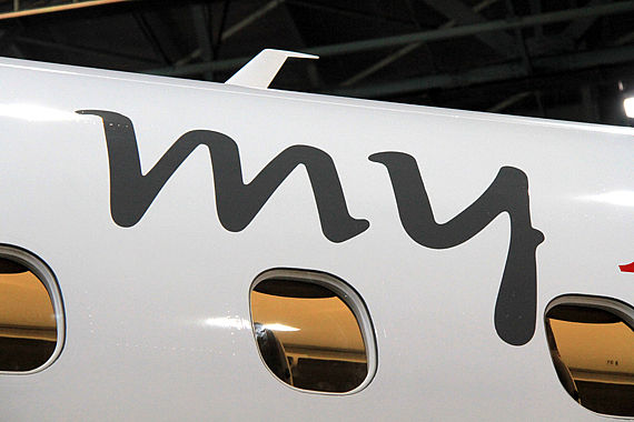 MyAustrian AUA Austrian-Airlines-Taufe-Embraer-E195-2 Foto Austrian Wings Media Crew