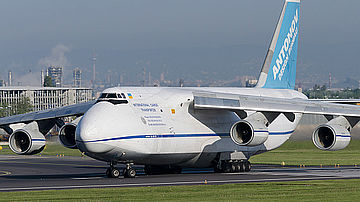 Antonov An-124 UR-82072_2 Sebastian Schreibmaier