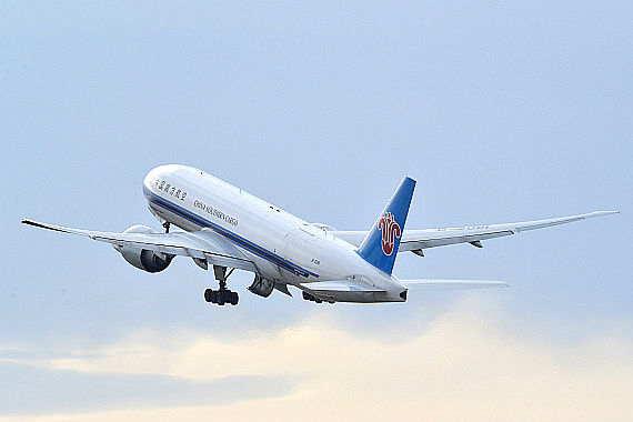 China Southern Cargo Boeing 777F B-2081_1 Foto PA Austrian Wings Media Crew