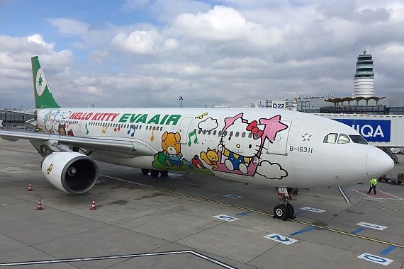 EVA AIR A330 B-16311 Hello Kitty Foto EVA AIR