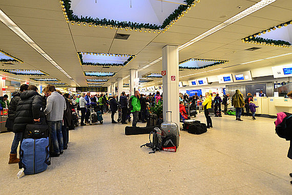 Passagiere Flughafen Salzburg_2 Foto PA Austrian Wings Media Crew
