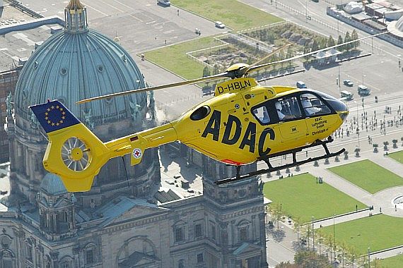 ADAC EC 135 "D-HBLN" - Foto: ADAC