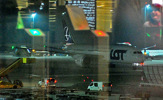 Boeing 787 Dreamliner (SP-LRB) von LOT in Wien - Foto: ZVG