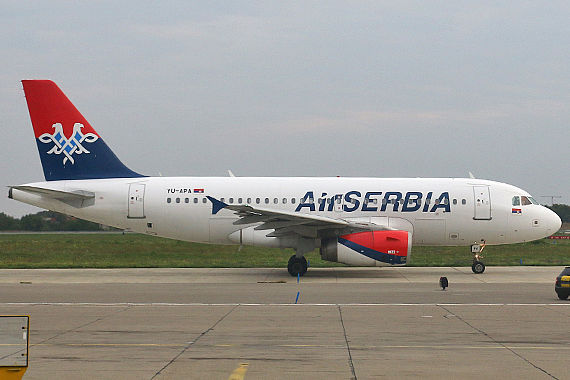 Airbus A319 von Air Serbia am Flughafen Belgrad - Foto: Christian Zeilinger