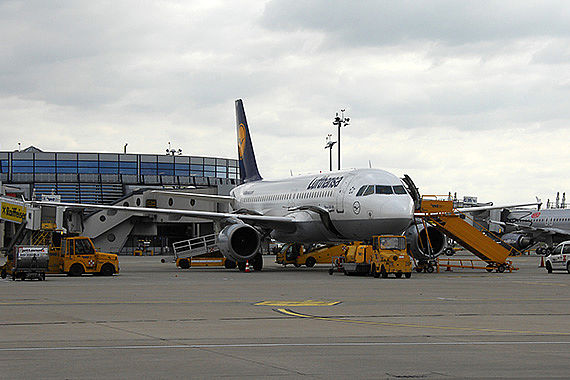 Lufthansa Airbus A320 D-AIPF Foto PA Austrian Wings Media Crew