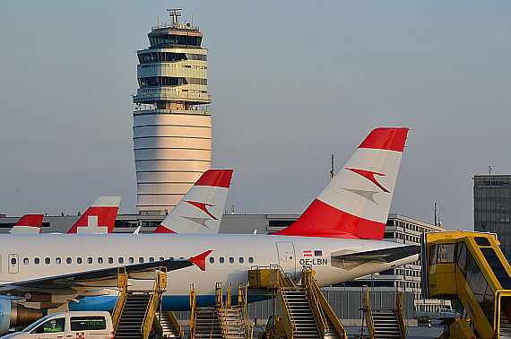Tower Flughafen Wien AUA Symbolbild Sujetbild Foto PA Austrian Wings Media Crew
