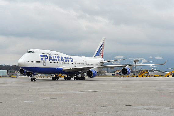 744UN131 Transaero Boeing 747-400 Salzburg Foto Austrian Wings Media Crew