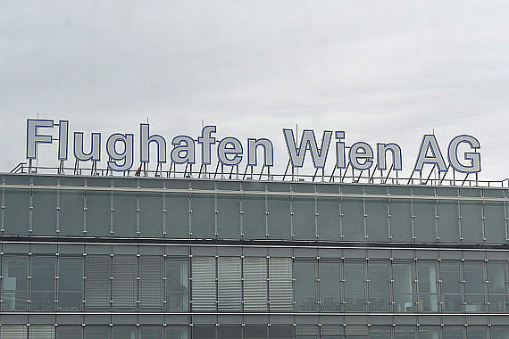 Symbolbild Sujetbild Flughafen Wien Foto Huber Austrian Wings Media Crew