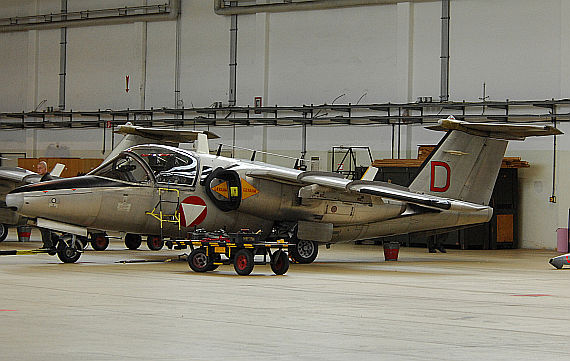 Bundesheer Saab 105 in der Werft Foto PA Austrian Wings Media Crew