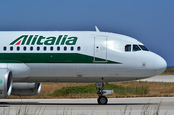 Symbolbild Alitalia Airbus A320 Rhodos Foto PA Austrian Wings Media Crew