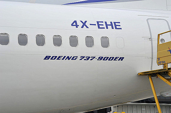 El Al Israel Airlines Boeing 737-900ER 4X-EHE Closeup Heck Foto PA Austrian Wings Media Crew