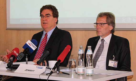 Austro Control-Vorstandsdirektoren Dr. Heinz Sommerbauer und Mag. Johann Zemsky - Foto: Austrian Wings Media Crew