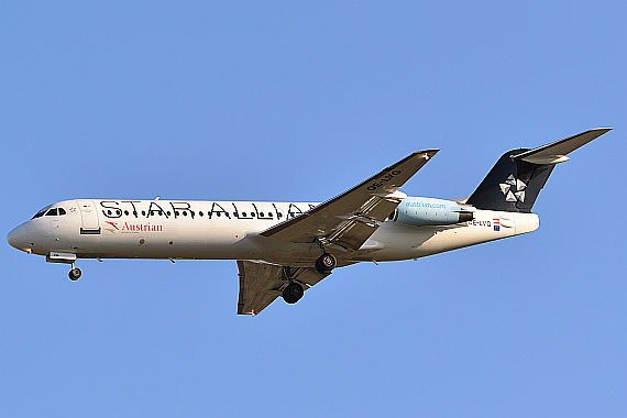 AUA Austrian Airlines Tyrolean Fokker 100 OE-LVG Star Alliance Farben Foto PA Austrian Wings Media Crew