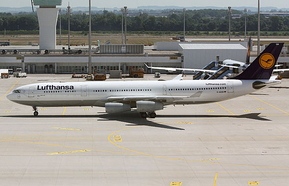 Airbus A340 der Lufthansa am Flughafen München - Foto: Christian Zeilinger