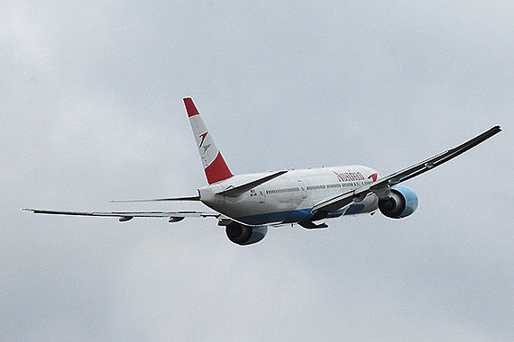 AUA Austrian Airlines Boeing 777-200 OE-LPA_2 Foto PA Austrian Wings Media Crew