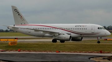 suchoi-superjet-cityjet-ei-fwb-erstlandung-wien-12102016-foto-kevin-schrenk-fuer-austrian-wings_06