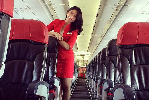 AirAsiaCrash Flugbegleiterin Fauzi Titelbild