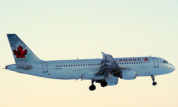 Airbus A320 von Air Canada - Foto: Wiki Commons