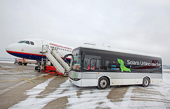 E-Bus von Solaris auf dem Vorfeld des Hamburger Flughafens - Foto: Hamburg Airport