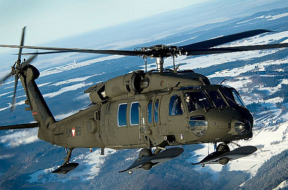 Black Hawk im Flug - Foto: Bundesheer