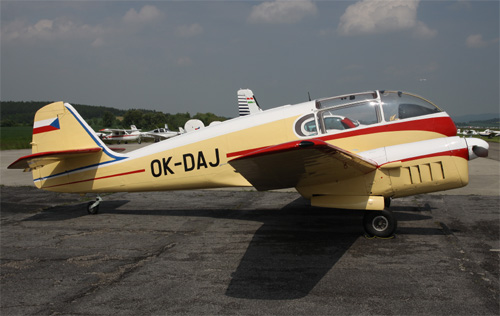 AE 32 AE 32