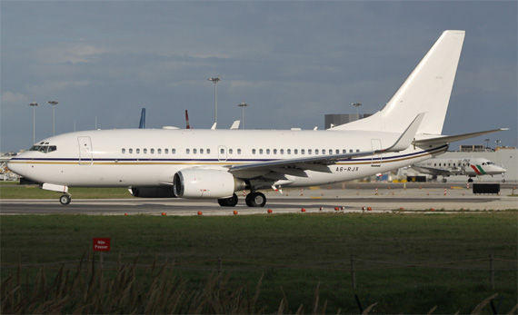 LIS - A6-RJX 2 Royal Jet