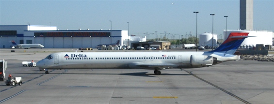 Delta_MD-90_N910DN