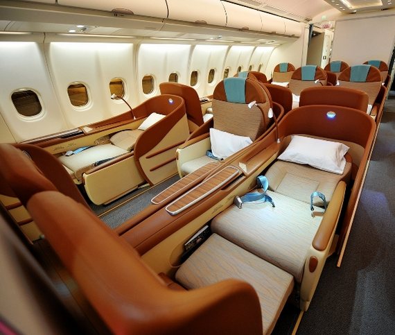Business Class im Oman Air A330-200 - Foto: Oman Air