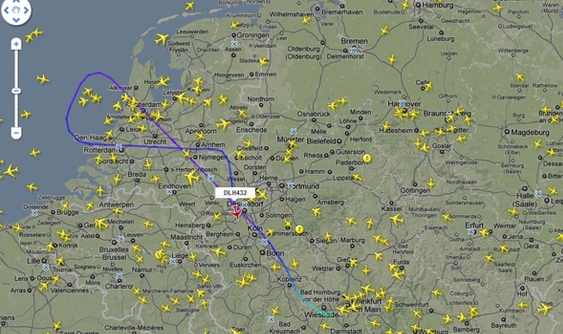 Screenshot von "flightradar24"