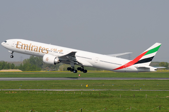Emirates Boeing 777-300ER - Foto: Chris Jilli