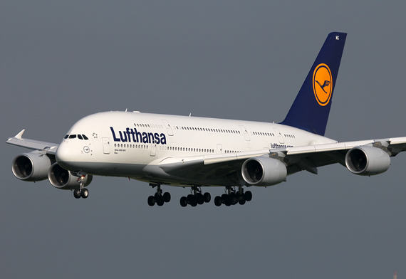 D-AIMG - Lufthansa Airbus A380