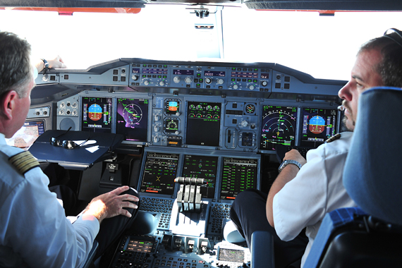 Einen noch grandioseren Ausblick genießt man allerdings im hochmodernen Cockpit