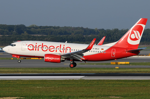 Boeing 737 von Air Berlin bei der Landung - Foto: Chris Jilli