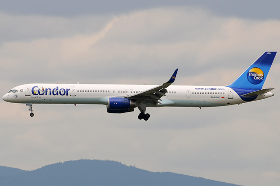 Boeing 757-300 von Condor - Foto: Chris Jilli