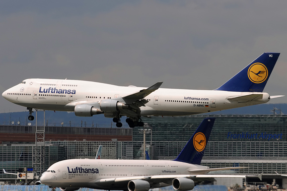 Lufthansa Boeing 747-400 und Lufthansa Airbus A380 – Foto: Austrian Wings