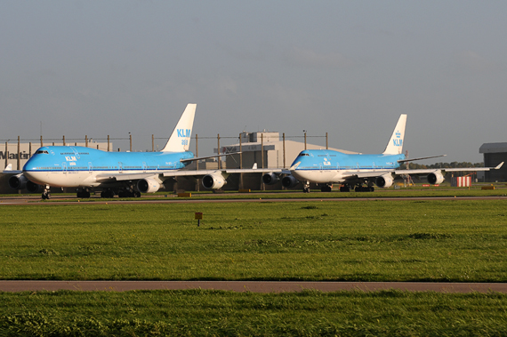 Zwei KLM Boeing 747-400 - Foto: Chris Jilli