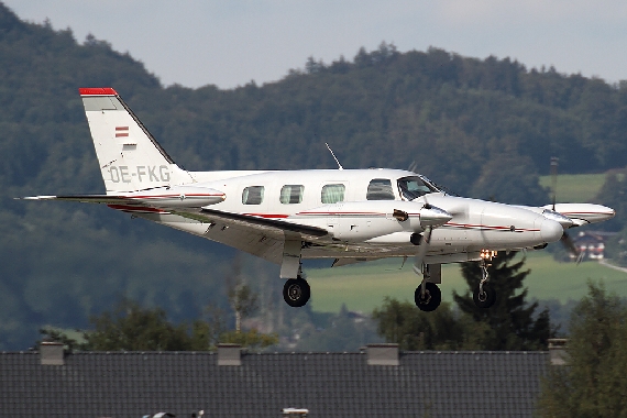 Die gestern in Tolouse verunglückte OE-FKG - Foto: Dr. Michael Nöstlinger (herzlichen Dank an den Fotografen!)