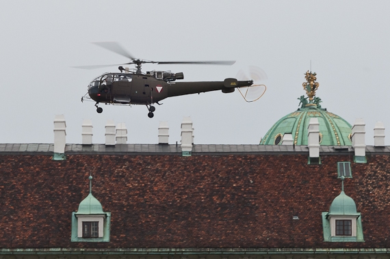 Alouette III kurz vor dem Aufsetzen