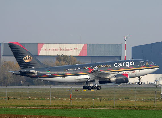 Der A310-304F bei der Landung auf der Piste 11 in Wien - Foto: P. Radosta / Austrian Wings