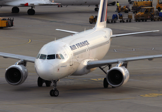 Air France Airbus in Wien - Foto: Max Hrusa