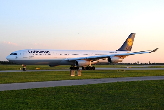 Der betroffene A340-300, D-AIGV - Foto: Benjamin Exenberger