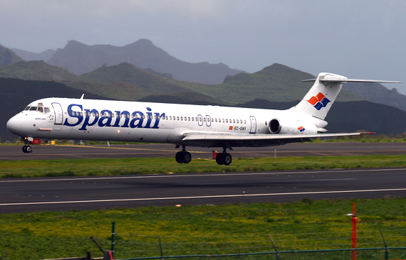 Spanair MD80 bei der Landung in Teneriffa - Foto: Max Hrusa
