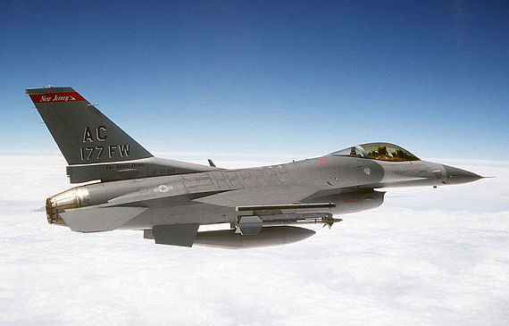 F-16C der US-Luftstreitkräfte im Flug - Foto: USAF/Wiki Commons