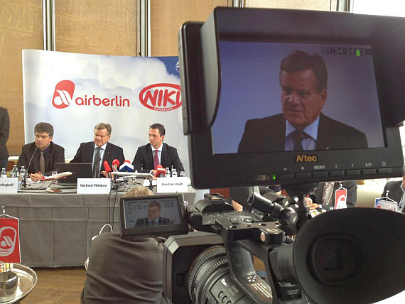 Air Berlin-CEO Hartmut Mehdorn - Foto: Austrian Wings Media Crew