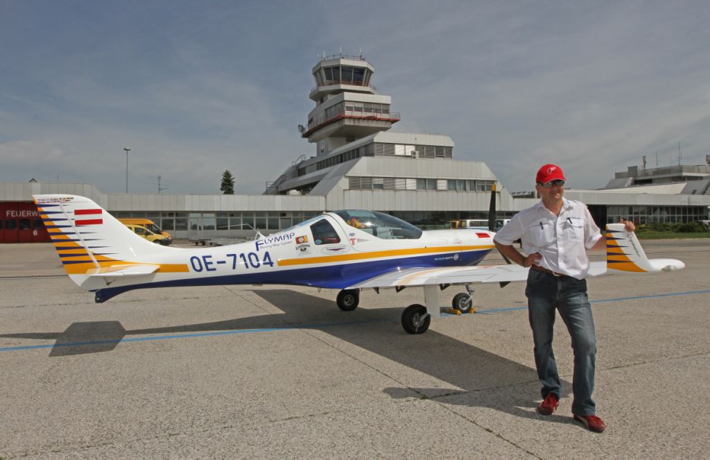 Helmuth Lehner bei seiner WT9 Dynamic in Linz - Foto: Robert Lang (VFFL)