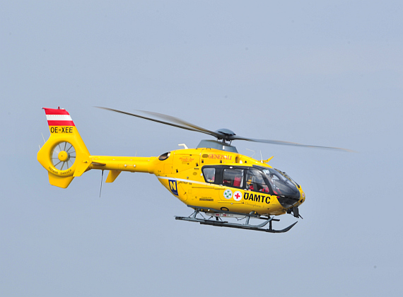 EC 135 des ÖAMTC im Flug - Foto: Austrian Wings Media Crew