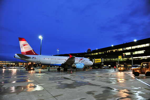 Ankunft der ersten Maschine, ein AUA-Flug aus Hurghada - Foto: Austrian Wings Media Crew