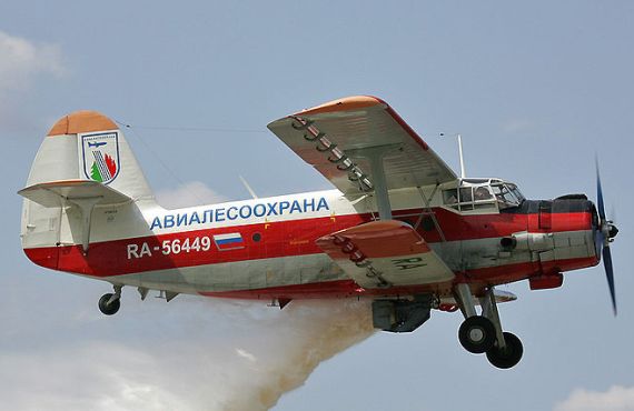 AN-2 im Feuerlöscheinsatz - Foto: Dmitriy Pichugin / Wiki Commons